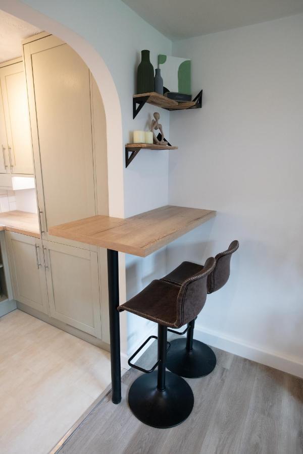 Dorset Stylish Apartment Пул Екстер'єр фото
