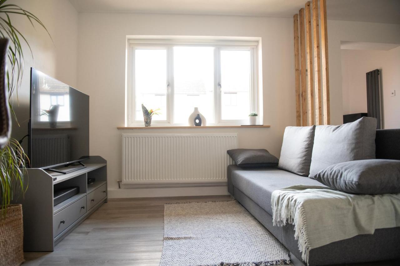 Dorset Stylish Apartment Пул Екстер'єр фото