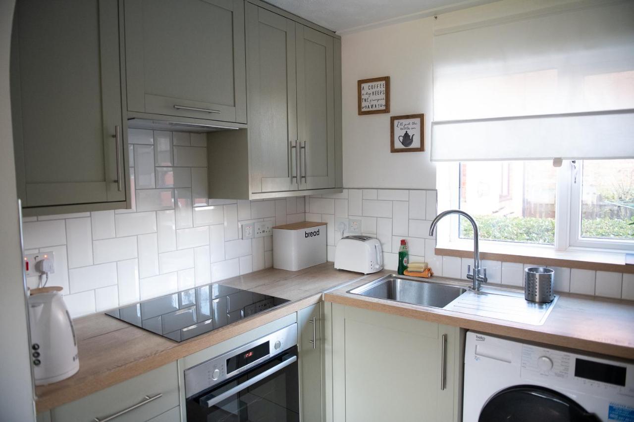 Dorset Stylish Apartment Пул Екстер'єр фото
