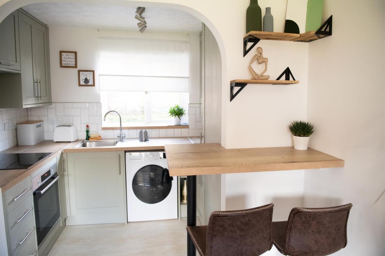 Dorset Stylish Apartment Пул Екстер'єр фото