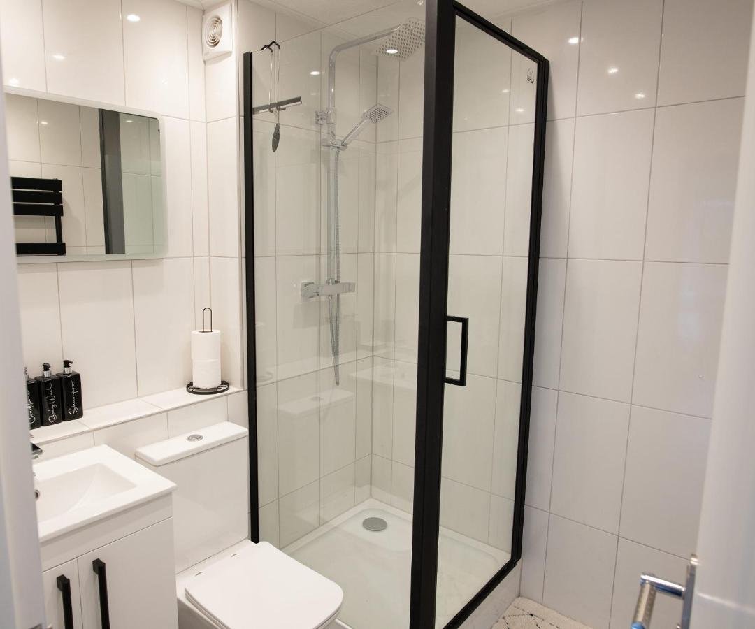 Dorset Stylish Apartment Пул Екстер'єр фото
